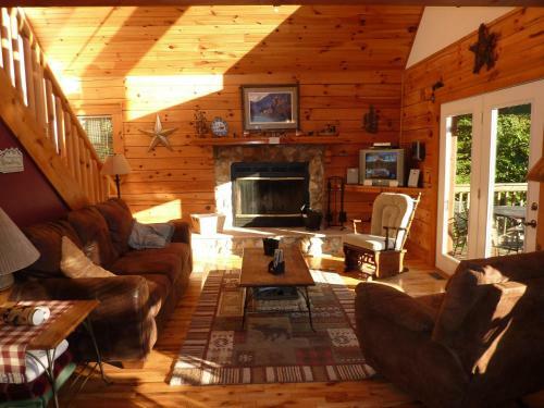 Bearfoot Hideaway