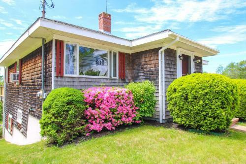 Seaside Bungalow