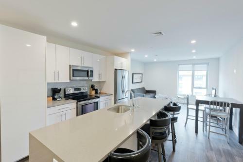 Aparthotel Grand Lower Roxbury Suites By Sonder