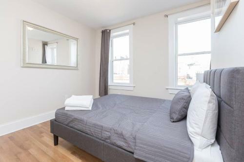 Three-bedroom, One-bath Apartment In North End