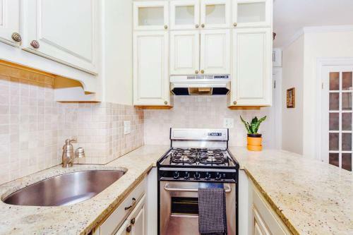 Apartamento Stayloom?s Charming Brownstone | Back Bay