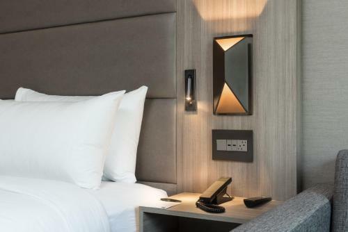AC Hotel By Marriott Boston Cleveland Circle