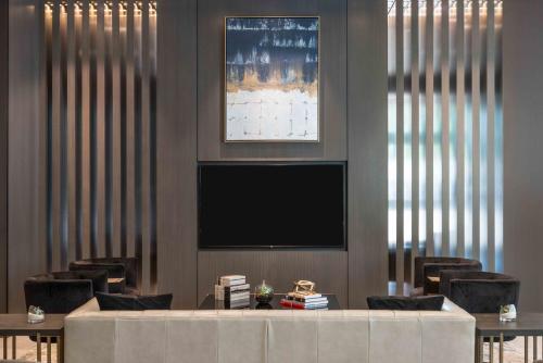 AC Hotel By Marriott Boston Cleveland Circle