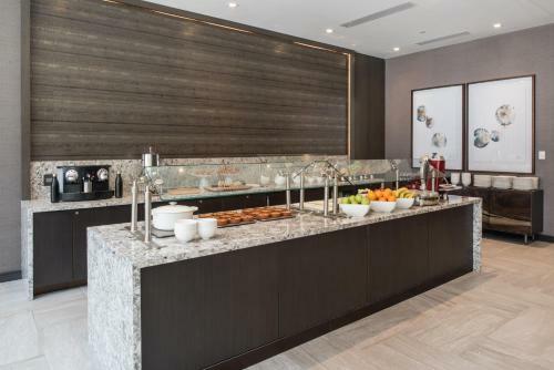 AC Hotel By Marriott Boston Cleveland Circle