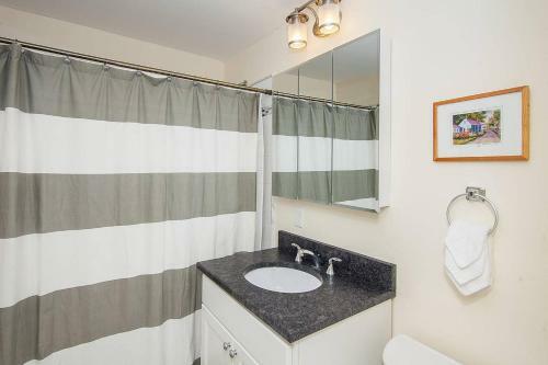 Apartamento Stayloom's Spacious, Stylish Destination | Near T