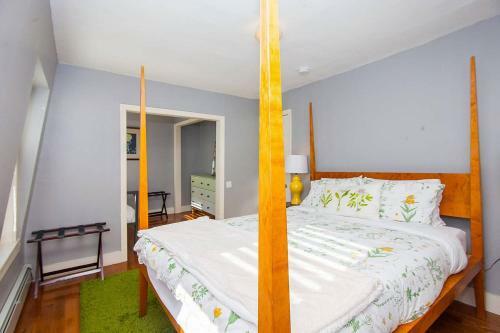 Apartamento Stayloom's Spacious, Stylish Destination | Near T