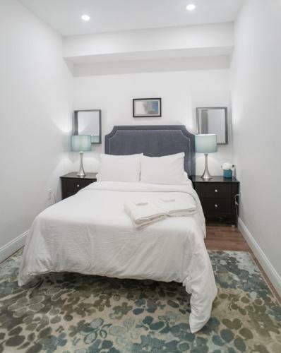 Apartamento South End Sowa 2brm W/ Gorgeous Patio