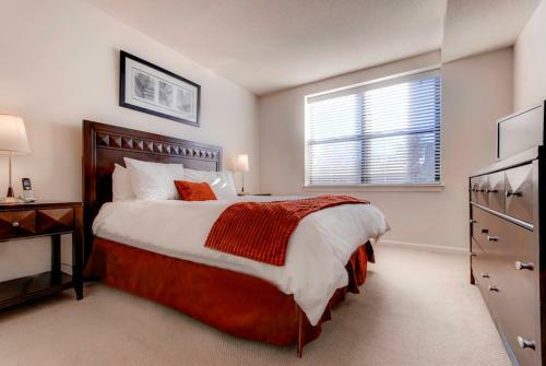 Apartamentos Bluebird Suites At Garrison Square