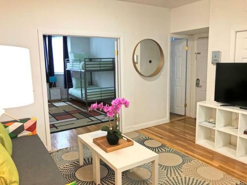 287 Dorchester 2&3 Apartment