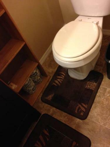Lewis & Pearl Vacation Apartment A