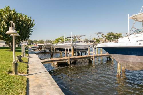Waterway Two Bedroom Apartment, Unit 327