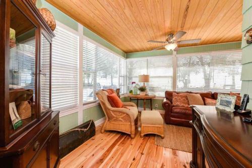 Emma's Cottage