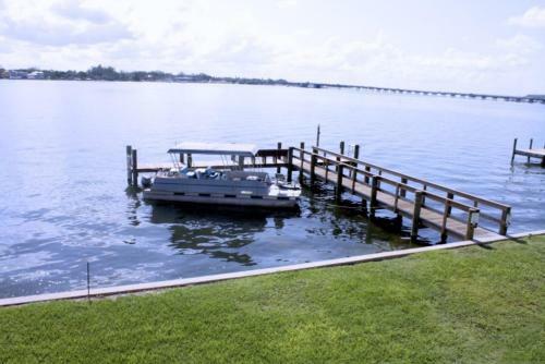 Apartamento Gulf Drive Two-bedroom Condo Unit D