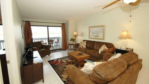 Apartamento Bay Drive Two-bedroom Condo Unit D