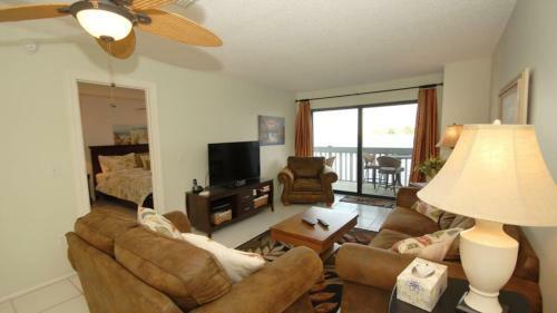 Apartamento Bay Drive Two-bedroom Condo Unit D
