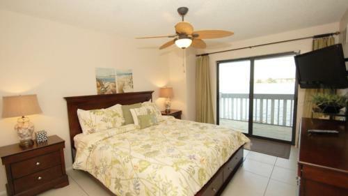 Apartamento Bay Drive Two-bedroom Condo Unit D