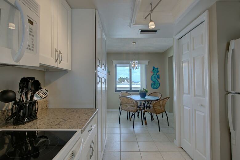 Apartamento The Anna Maria Island Beach Sands 203