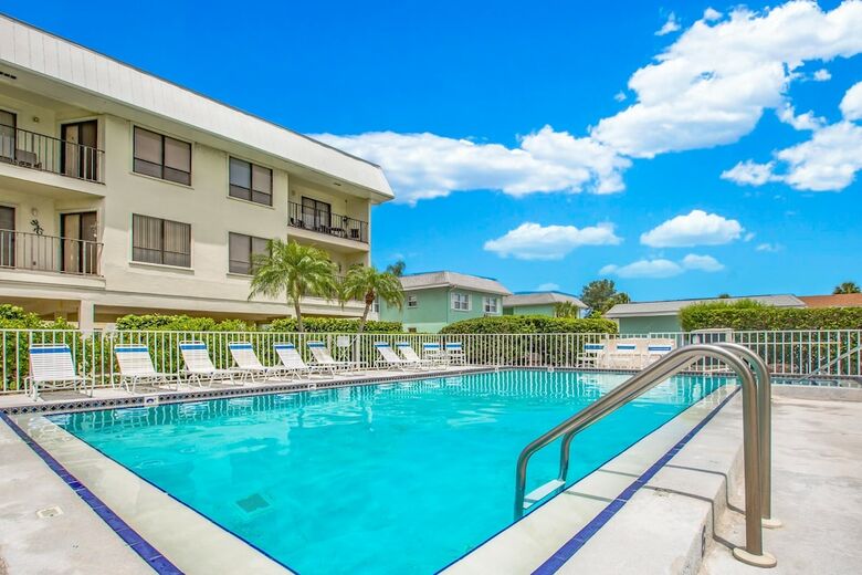 Apartamento The Anna Maria Island Beach Sands 203