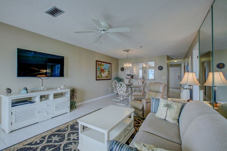 Apartamento The Anna Maria Island Beach Sands 203