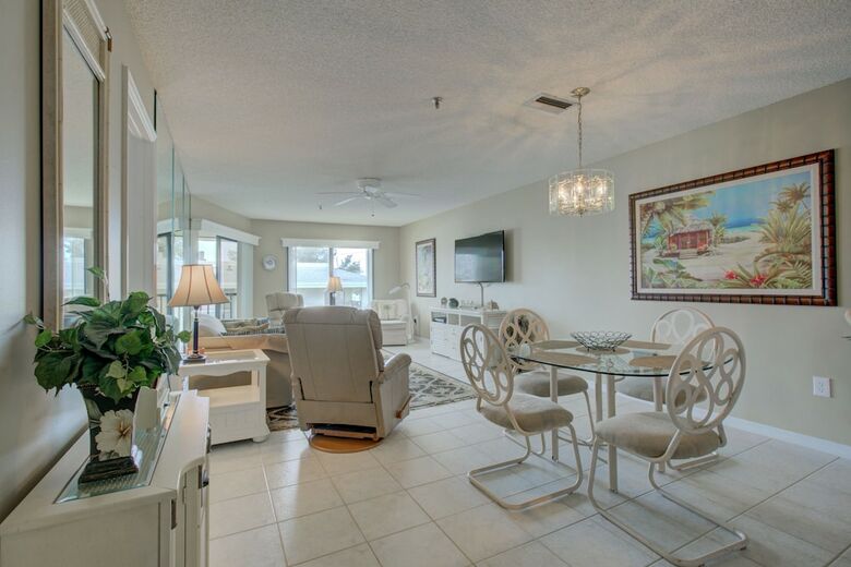Apartamento The Anna Maria Island Beach Sands 203