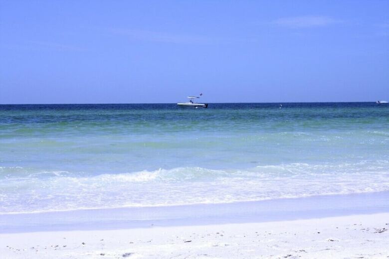 Apartamento The Anna Maria Island Beach Sands 203