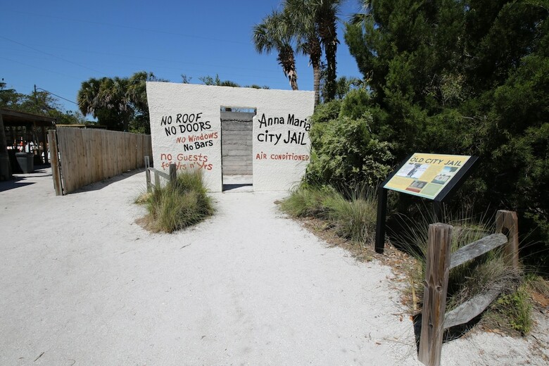 Apartamento The Anna Maria Island Beach Sands 203