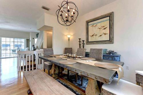 Bermuda Bay Club 24