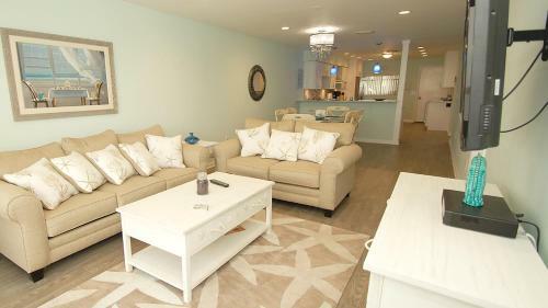 Anna Maria Island Beach Sands Two-bedroom Apartment