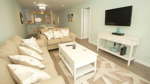 Anna Maria Island Beach Sands Two-bedroom Apartment