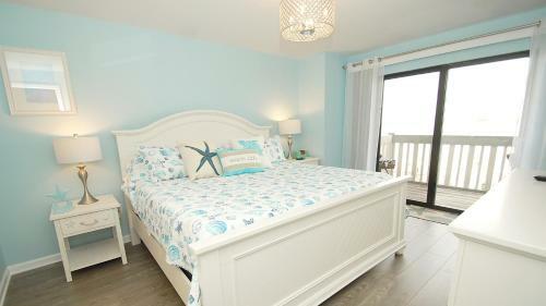 Anna Maria Island Beach Sands Two-bedroom Apartment