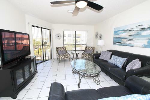 Absolute Anna Maria Two-bedroom Apartment