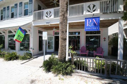 Absolute Anna Maria Two-bedroom Apartment