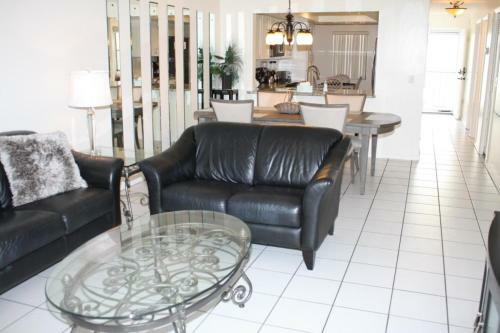 Absolute Anna Maria Two-bedroom Apartment