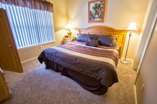 Apartamento Twilight On Taneycomo Condo