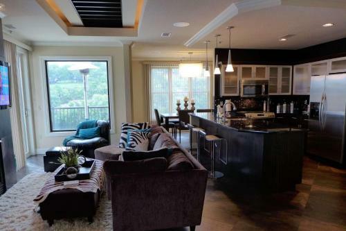 Special K's Roof-top Condo