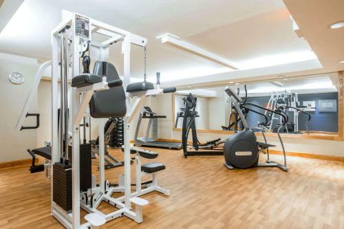 Hotel Comfort Suites South Burlington