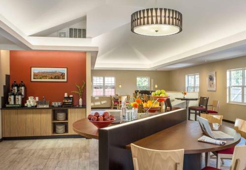 Hotel Towneplace Suites Burlington Williston
