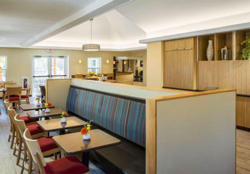 Hotel Towneplace Suites Burlington Williston