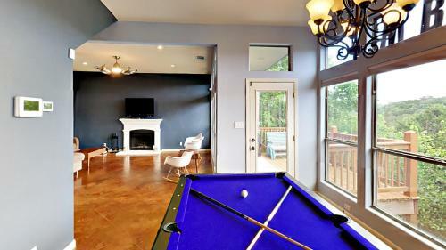 2308 Indian Creek Rd Home