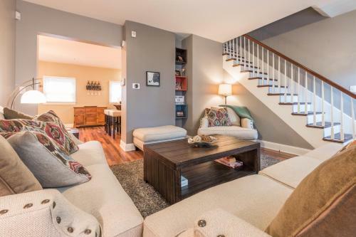 Smart Home In Downtown Buffalo!