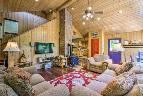 Lodge Nantahala Cabins
