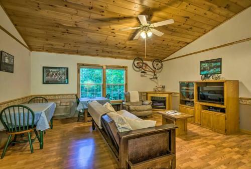 Lodge Nantahala Cabins