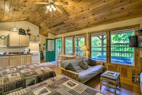 Lodge Nantahala Cabins
