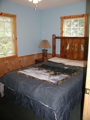 Lodge Nantahala Cabins