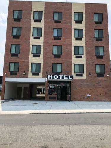Hotel Sunborn