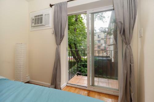 Oasis Apartment Near Malcolm Blvd