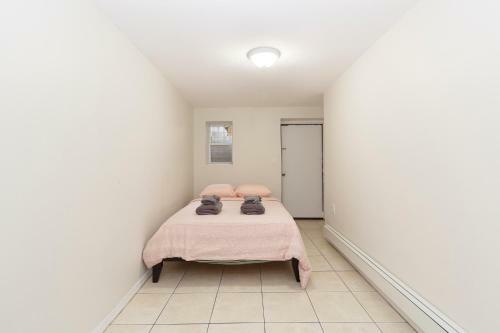 Two Bedroom Apartment Near Malcolm