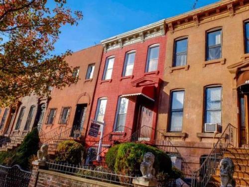 Apartment Lovely Historic Brownstone