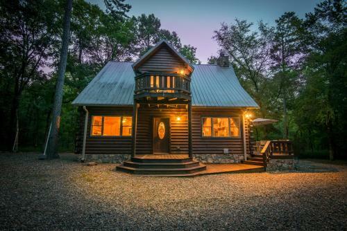 Woodmist Cabin Broken Bow Cabin