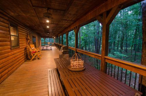 The Great Outdoors Cabin Broken Bow Cabin